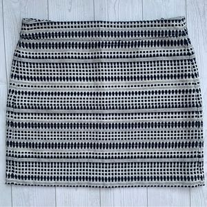 LOFT Textured Woven Black & White Skirt